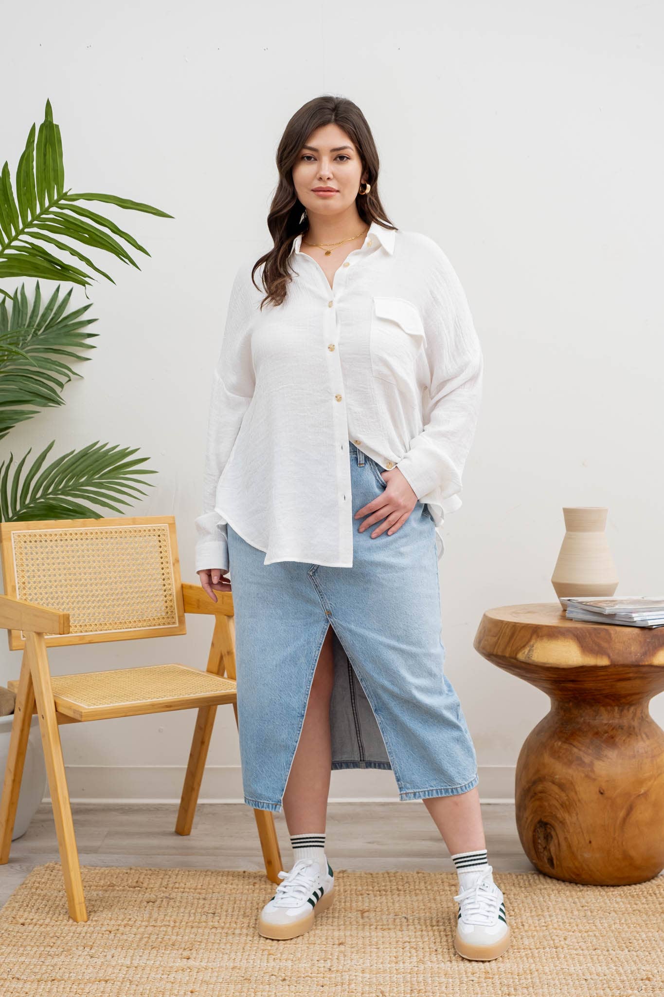 Curvy Lightweight Button Down Shirt