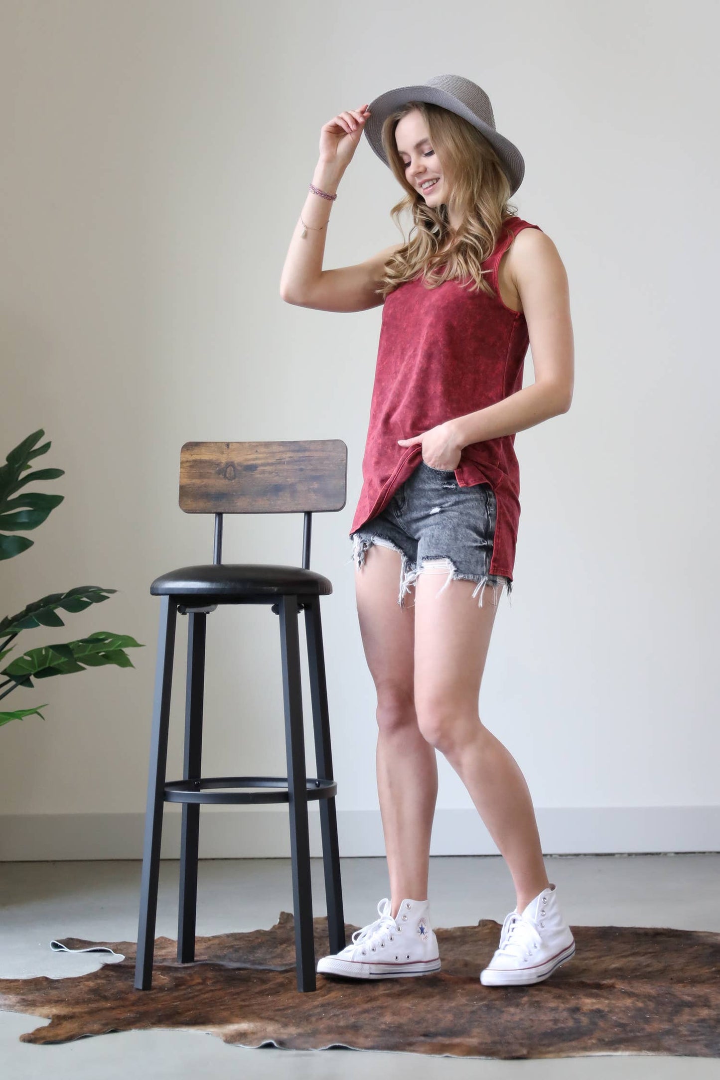 Mineral Wash V-Neck Tank Top