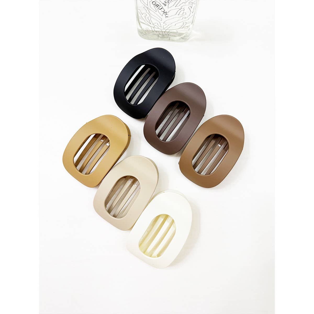 Matte Neutral Shades Flat Hair Claw Clips-DID NOT PUT ONLINE