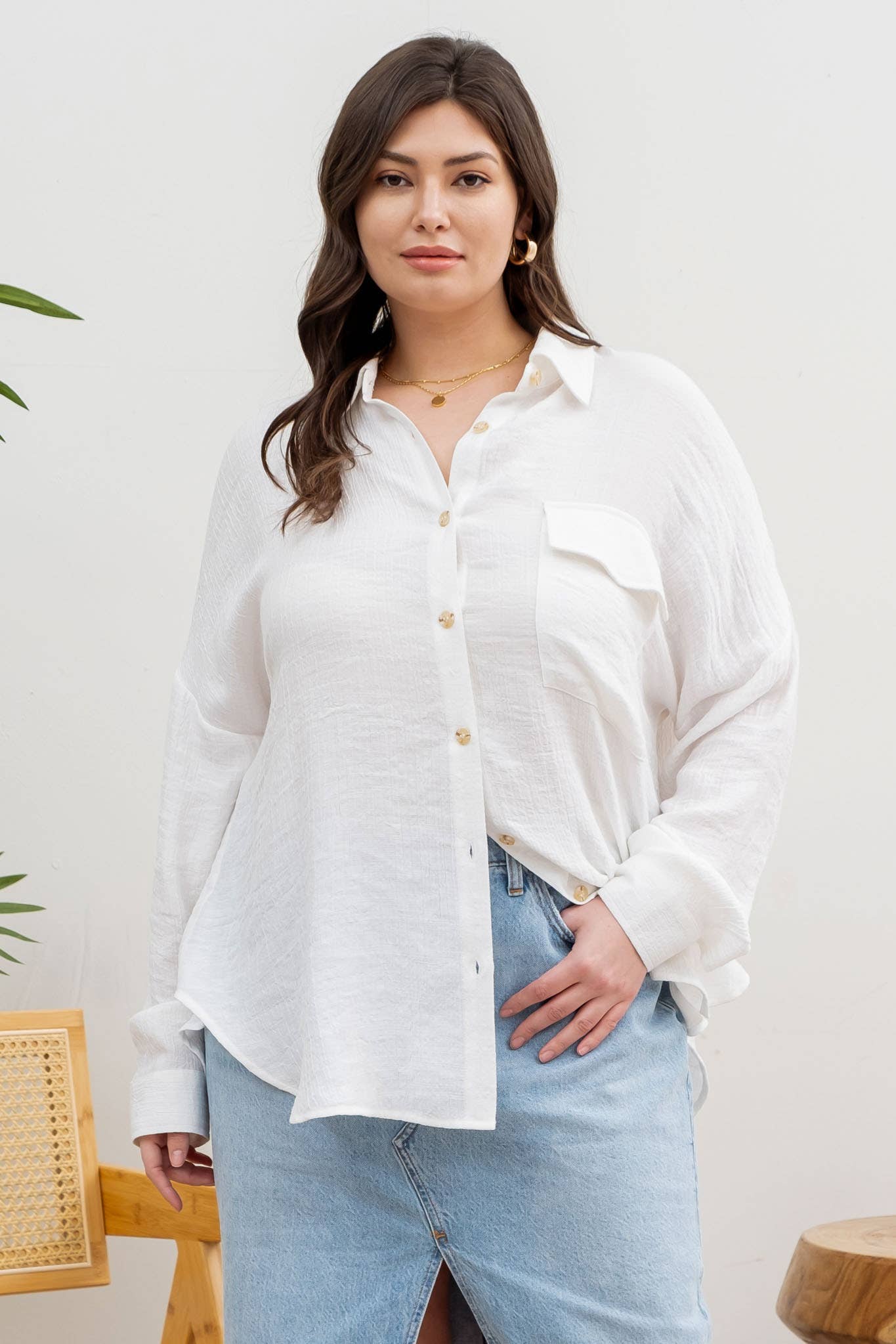 Curvy Lightweight Button Down Shirt